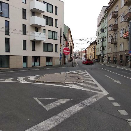 Kate & Jenny Apartments - Cosy Place In The City Center Bratislava Luaran gambar