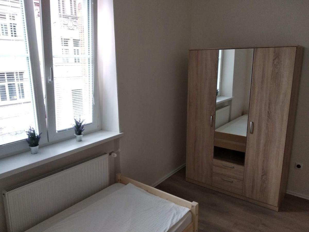 Kate & Jenny Apartments - Cosy Place In The City Center Bratislava Luaran gambar